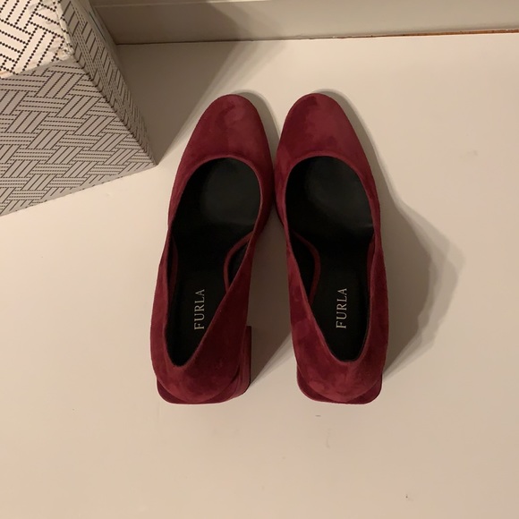 NEW Furla Viva Suede Heels IT 39.5/ US 9 - Picture 8 of 13